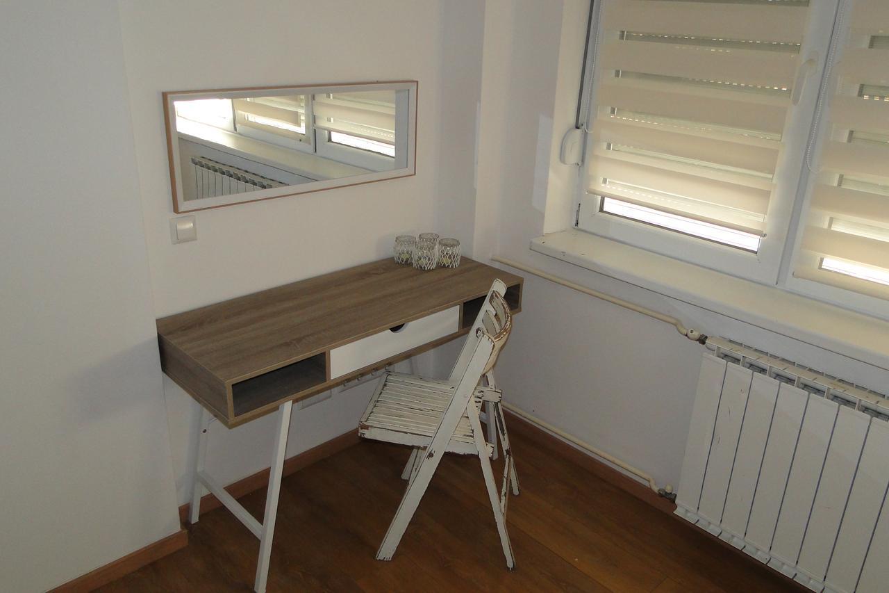 Apartment Galerija Τούζλα Εξωτερικό φωτογραφία